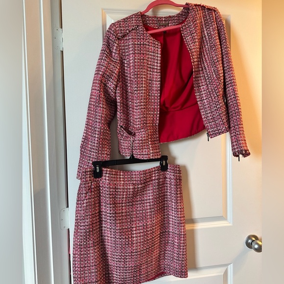 White House Black Market size 8 Chic Pink Tweed suit Skirt Set Elle woods - Picture 1 of 6